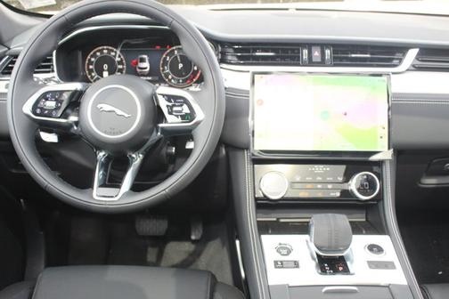 2026 Jaguar F-PACE R-Dynamic S