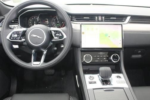 2026 Jaguar F-PACE R-Dynamic S