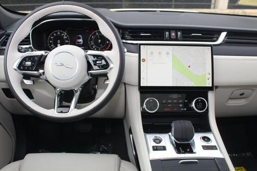 2026 Jaguar F-PACE R-Dynamic S