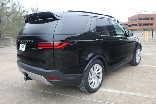2024 Land Rover Discovery S