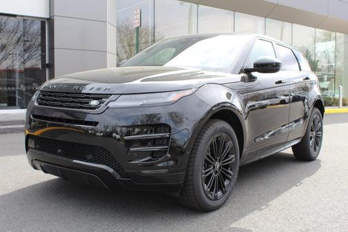 2026 Land Rover Range Rover Evoque Dynamic SE