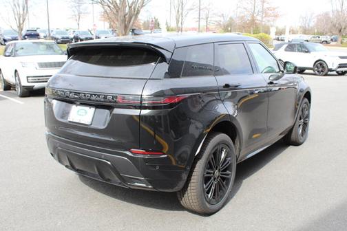 2026 Land Rover Range Rover Evoque Dynamic SE