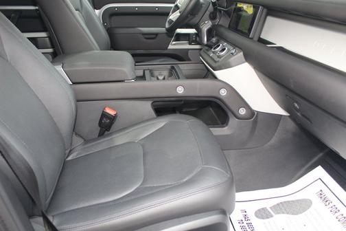 2024 Land Rover Defender S