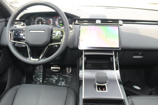 2026 Land Rover Range Rover Velar Dynamic SE