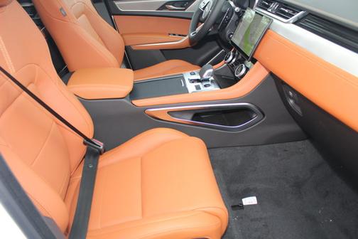 2026 Jaguar F-PACE R-Dynamic S