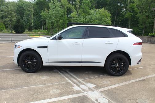 2026 Jaguar F-PACE R-Dynamic S
