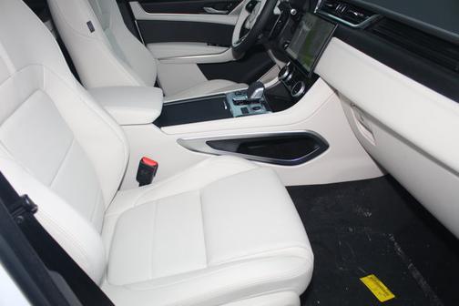 2026 Jaguar F-PACE R-Dynamic S