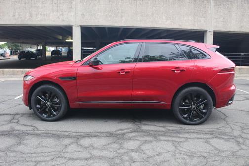2026 Jaguar F-PACE R-Dynamic S