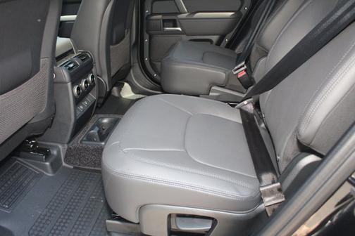 2025 Land Rover Defender S
