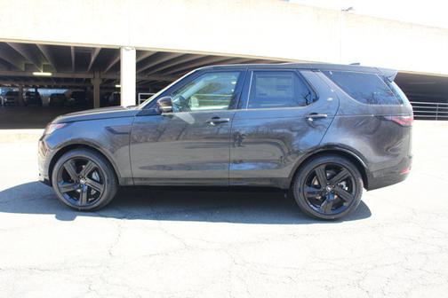 2025 Land Rover Discovery Dynamic SE