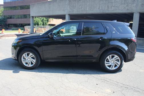 2024 Land Rover Discovery Sport Core S