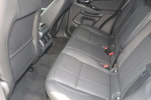 2024 Land Rover Range Rover Evoque Core S