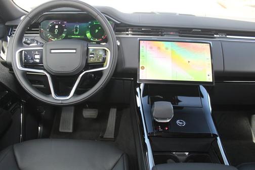 2025 Land Rover Range Rover Sport SE