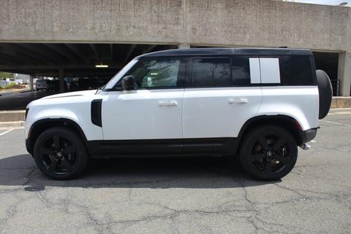 2025 Land Rover Defender V8