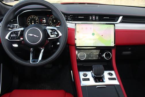 2026 Jaguar F-PACE R-Dynamic S