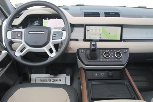 2023 Land Rover Defender X-Dynamic SE