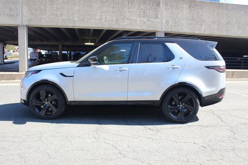 2024 Land Rover Discovery Metropolitan Edition