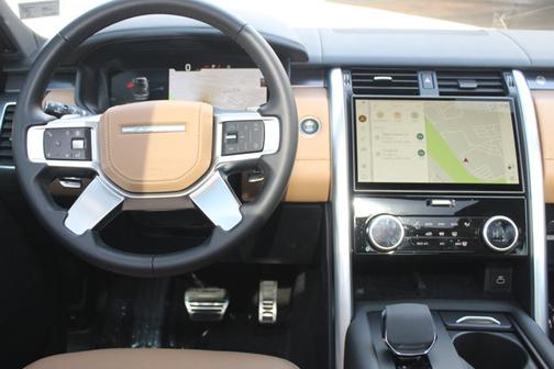 2024 Land Rover Discovery Metropolitan Edition