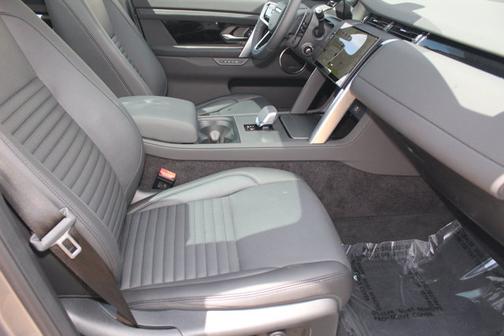 2024 Land Rover Discovery Sport Core S