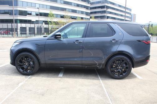 2025 Land Rover Discovery Dynamic SE