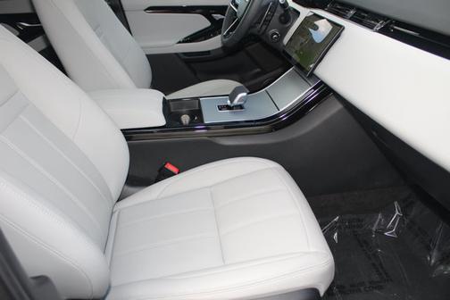 2024 Land Rover Range Rover Evoque Core S