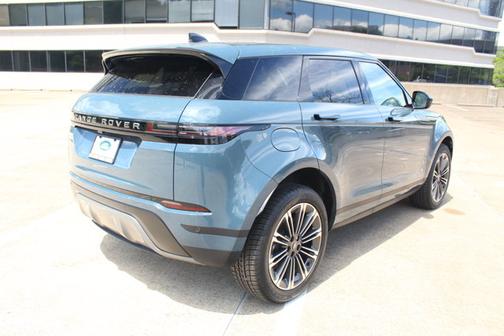2024 Land Rover Range Rover Evoque Core S