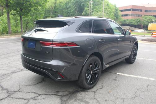 2026 Jaguar F-PACE R-Dynamic S