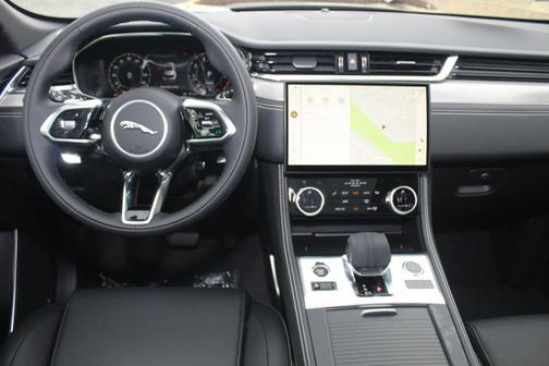 2026 Jaguar F-PACE R-Dynamic S