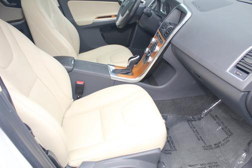 2017 Volvo XC60 T6 Inscription
