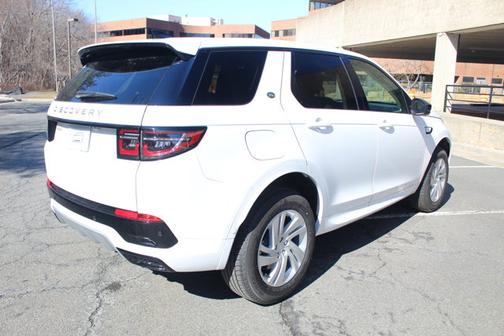 2025 Land Rover Discovery Sport S