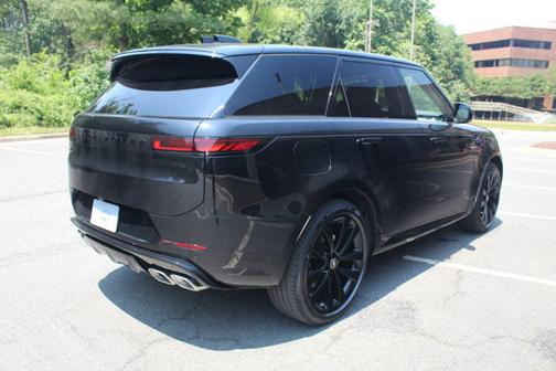 2025 Land Rover Range Rover Sport Dynamic SE