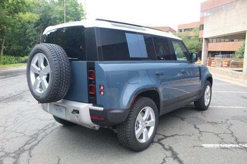 2025 Land Rover Defender S