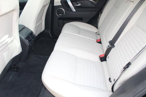 2024 Land Rover Discovery Sport Core S