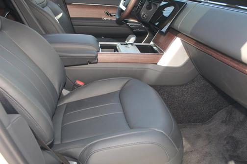 2025 Land Rover Range Rover Autobiography