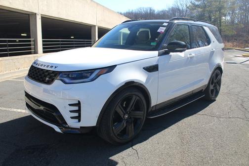 2025 Land Rover Discovery Dynamic SE