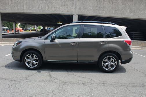 2017 Subaru Forester 2.5i Touring