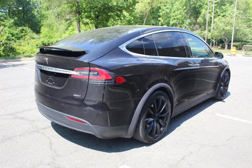 2018 Tesla Model X 100D