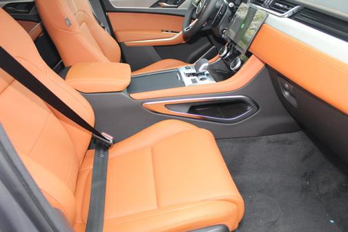 2026 Jaguar F-PACE R-Dynamic S