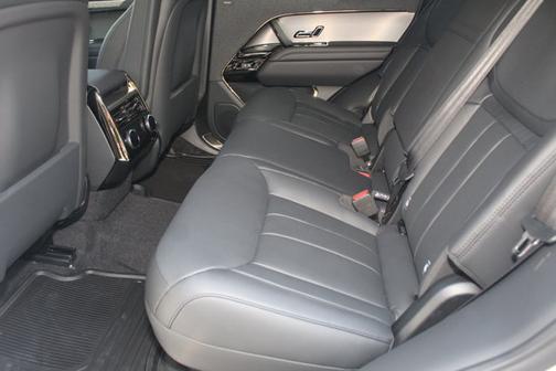 2025 Land Rover Range Rover Sport Dynamic SE