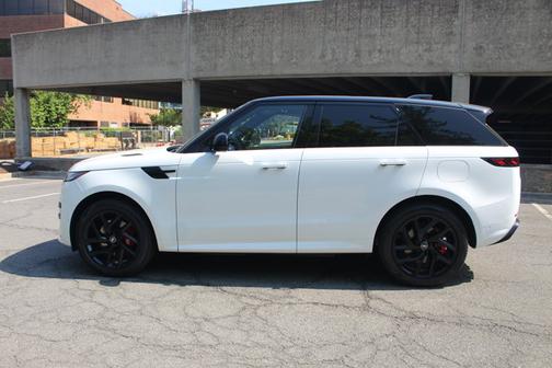 2025 Land Rover Range Rover Sport Dynamic SE