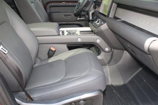 2025 Land Rover Defender Sedona Red Edition