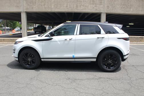2026 Land Rover Range Rover Evoque Dynamic SE