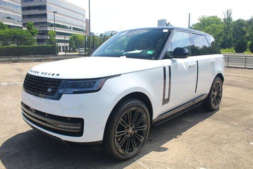2025 Land Rover Range Rover SE