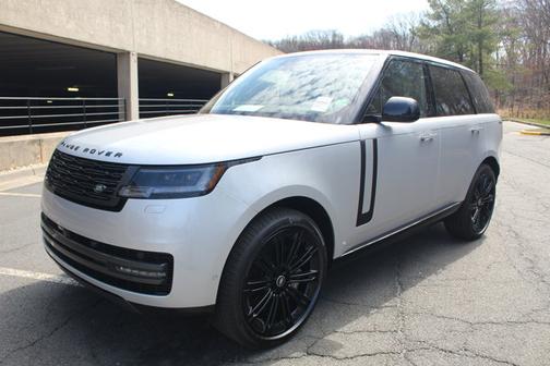 2025 Land Rover Range Rover SE