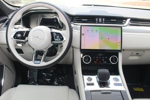 2026 Jaguar F-PACE R-Dynamic S