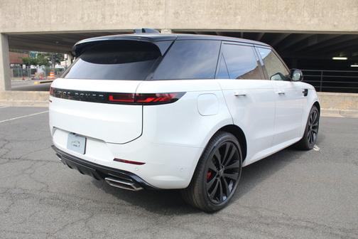 2025 Land Rover Range Rover Sport Dynamic SE