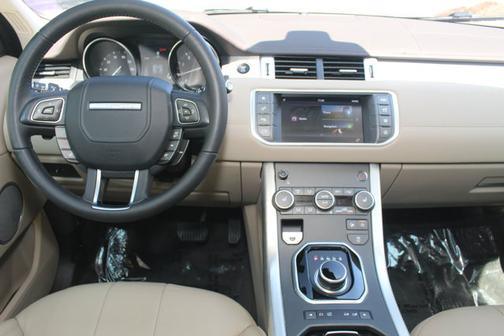 2017 Land Rover Range Rover Evoque SE