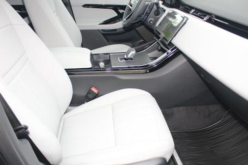 2026 Land Rover Range Rover Evoque Core S