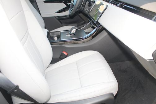 2026 Land Rover Range Rover Evoque Core S