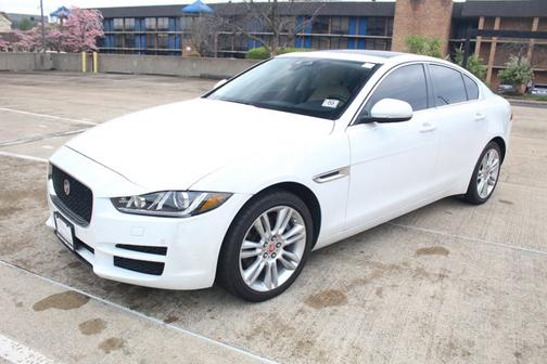2019 Jaguar XE 25t Prestige